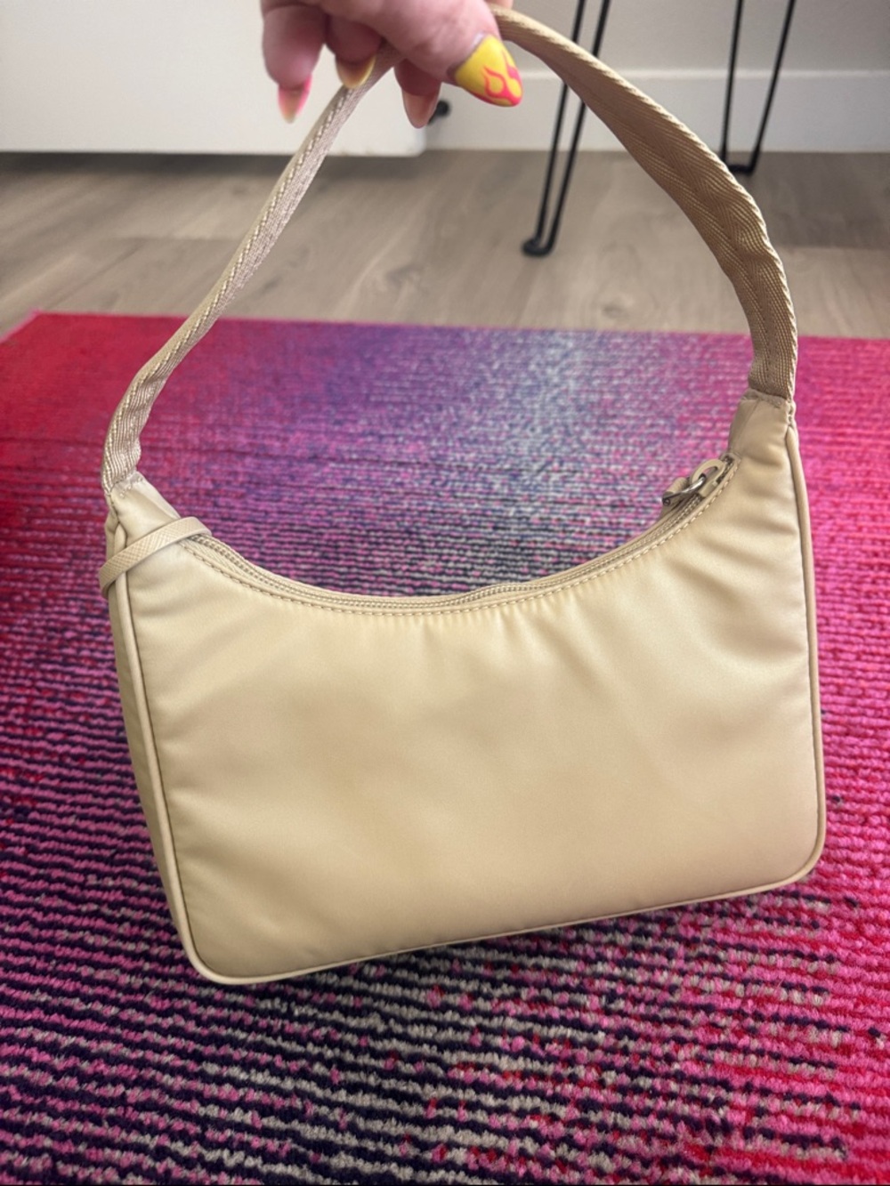 Prada Beige Nylon Shoulder Bag with Leather Tag- re-edition 2000 - Picture 8 of 9